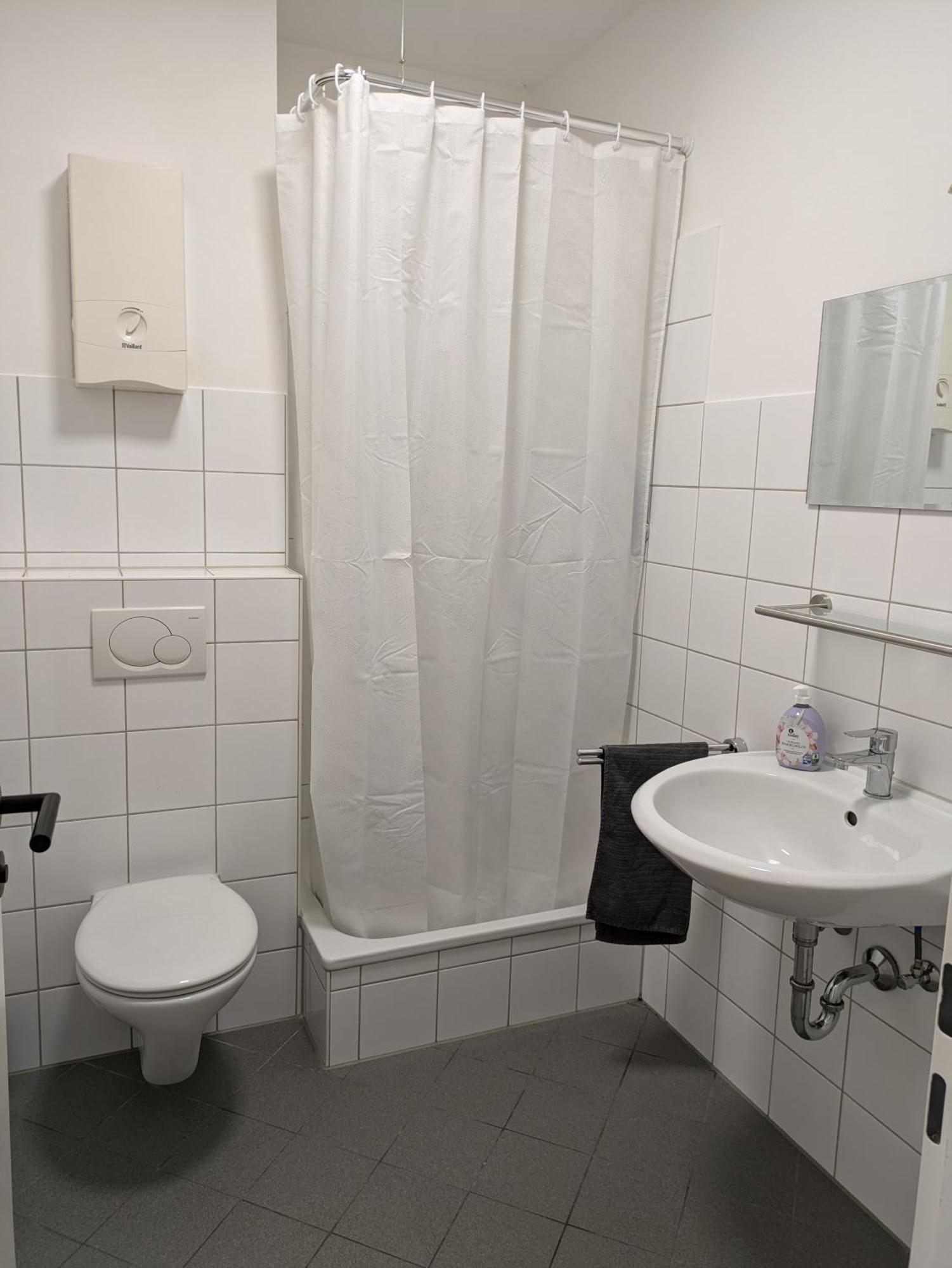 Interaktiv Appartements In Ratingen - Duesseldorferstrasse Extérieur photo
